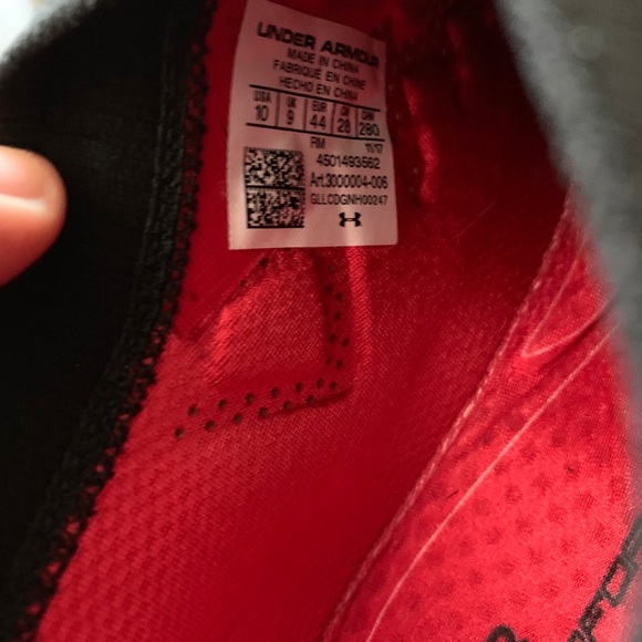 Underarmour HOVR with Bluetooth capability - Picture 7 of 7